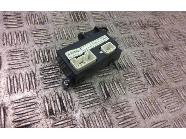 Блок управления 89227-30020   Lexus GS 300 350 430 450H