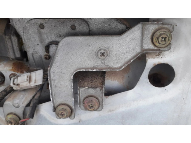 Моторчик заднего дворника     Lancia Ypsilon