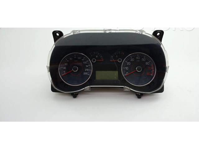 Панель приборов 51828075 Fiat Grande Punto