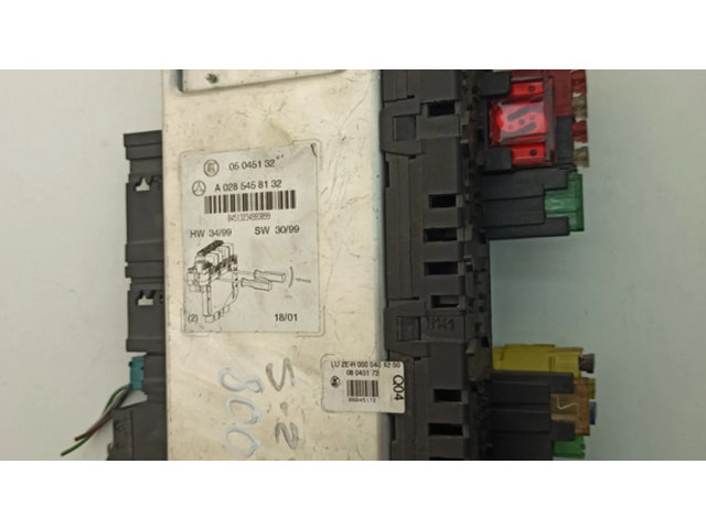 Pojistková skříňka A0285458132 Mercede-Benz S W220 2000