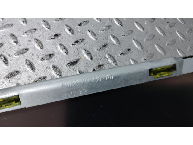 Дисплей BW9310E889AG, 7612052024 Jaguar XJ X351