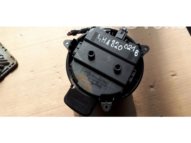 Вентилятор печки 4H1820021B Audi A7 S7 4G