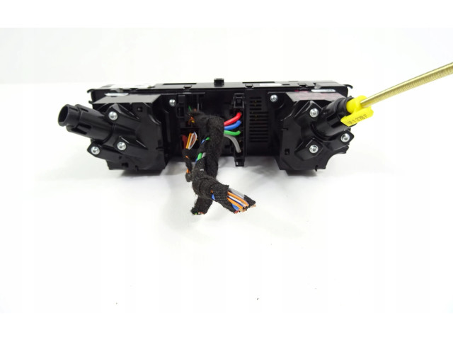 Блок управления климат-контролем 654820045D   Skoda Scala