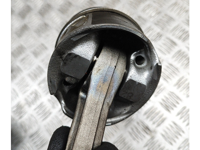 Píst 059107065DP, 059198401H Volkswagen Touareg II CVWA