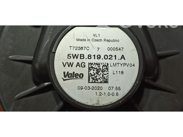 Вентилятор печки 5WB819021A, 5Q0907521C Volkswagen Golf SportWagen
