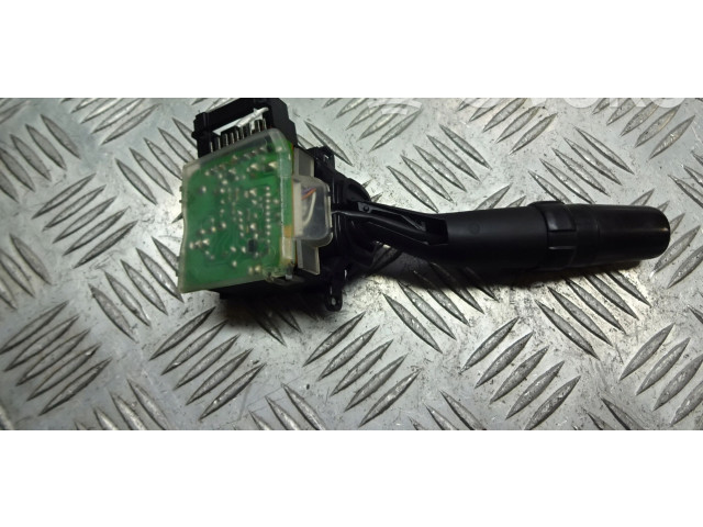 Переключатель дворников    Suzuki Liana