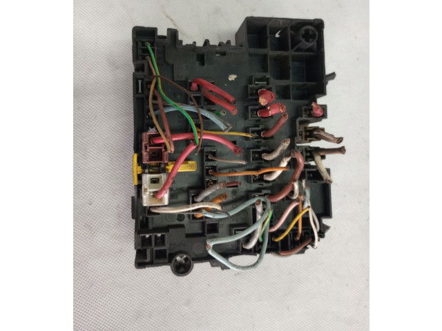 Блок предохранителей 9628024480 Citroen Xsara