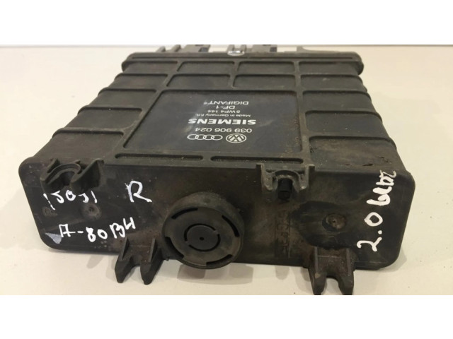 Řídící jednotka 039906024, 5WP4144 Audi 80 90 S2 B4 1994