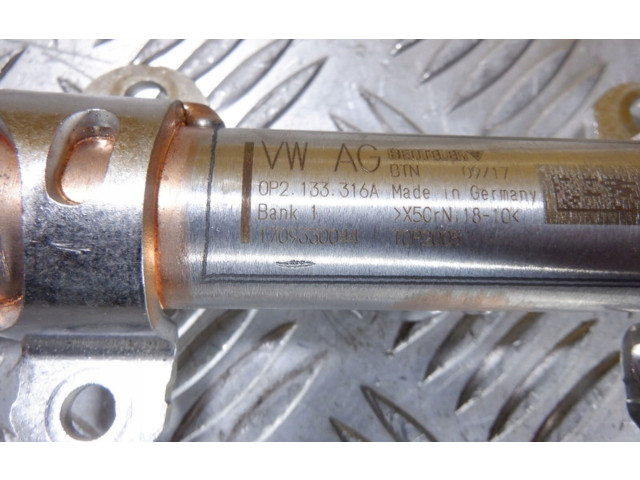 Vstřikovací lišta 0P2133316A Audi A8 S8 D5