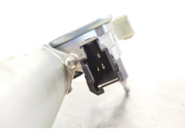 Моторчик заднего дворника 34993581 Land Rover Range Rover Sport L320