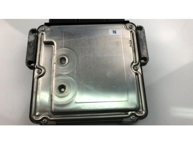 Блок управления двигателя 237103984R   Renault Trafic III (X82)