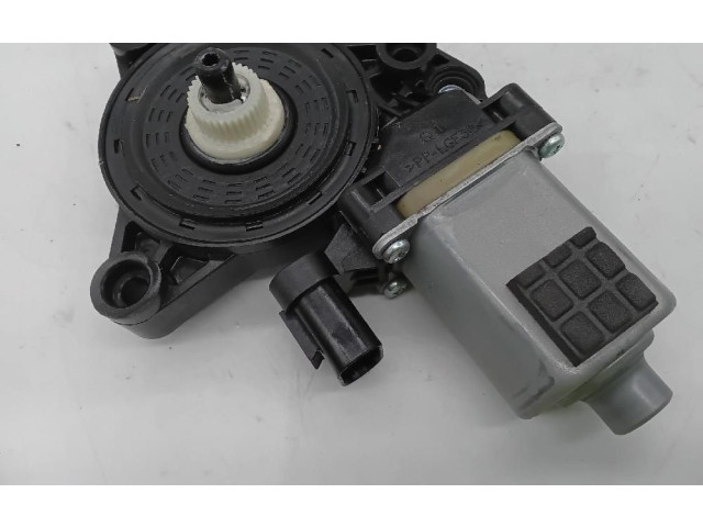   Pojistková skříňka 82450D7000   Hyundai Tucson TL 2015