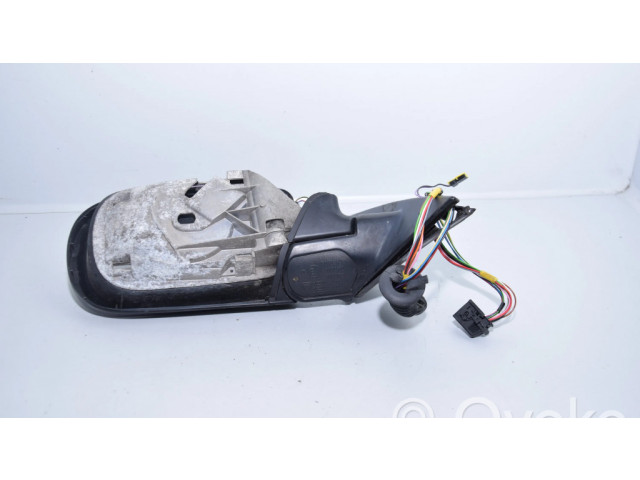 Zpětné zrcátko pravé BMW 5 E39 2000