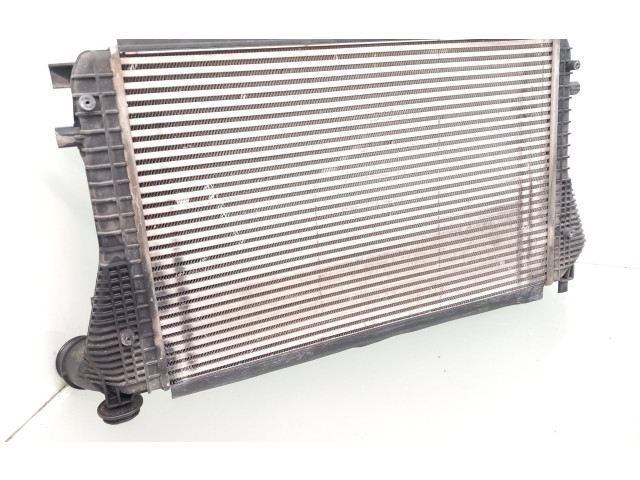 Интеркулер 1K0145803AS Volkswagen Caddy