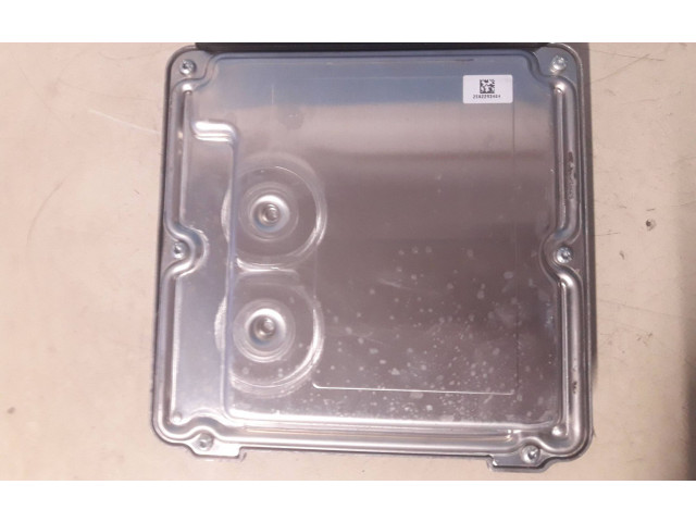 Блок управления двигателя 04L906026T   Audi A5