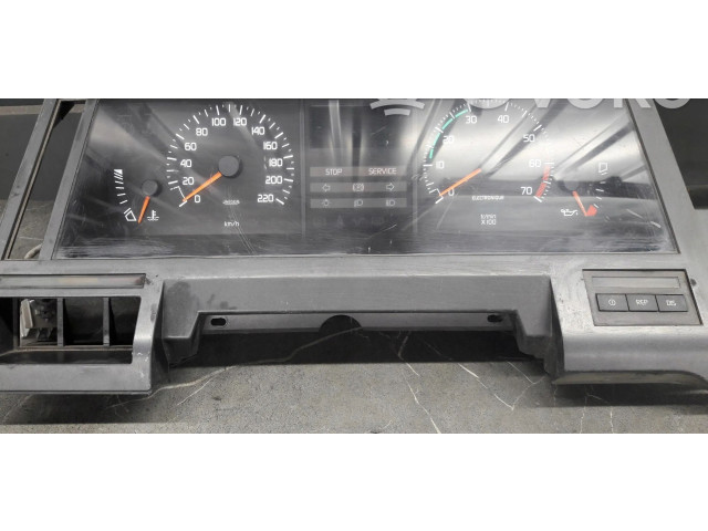 Přístrojová deska Renault 25 1988