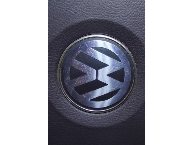 Подушка безопасности водителя 3D0880201BL   Volkswagen Phaeton