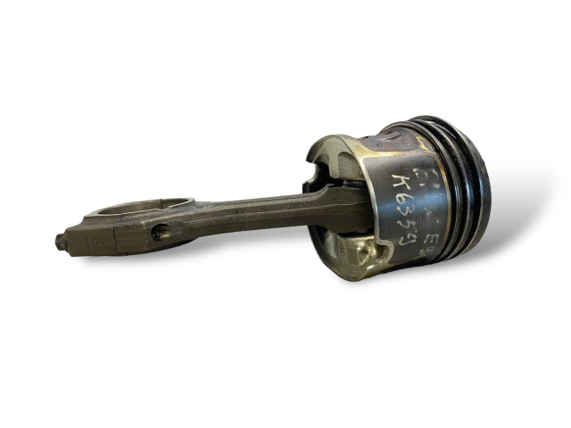 Píst 0840BB, N47D20A   BMW 3 E92 E93  pro naftový motor 2.0 N47 D20 A D