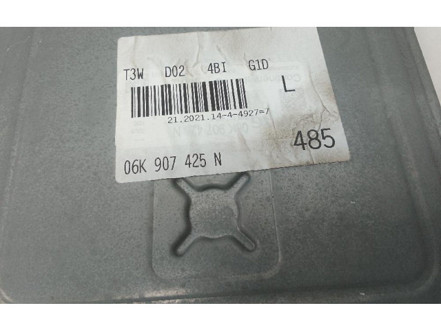 Блок управления двигателя 06K907425N Audi A3 8Y