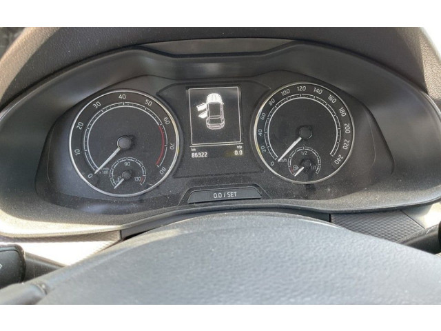 Панель приборов 654920740A Skoda Scala