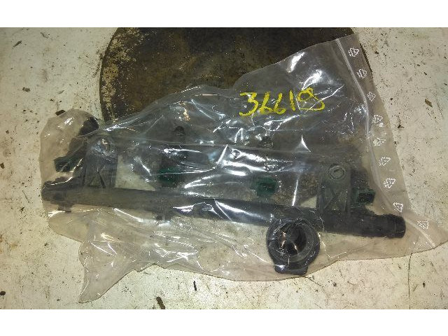 Топливная рампа 8200139674, 8200139674 Renault Clio II для двигателя (1390 cc)