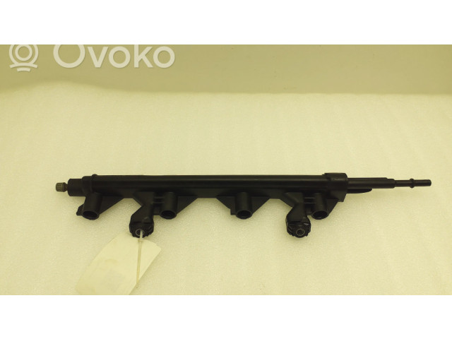 Vstřikovací lišta 7575646, V757564680 Mini One - Cooper Coupe R56 pro benzínový motor 1.6