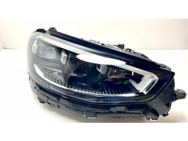 Передняя фара