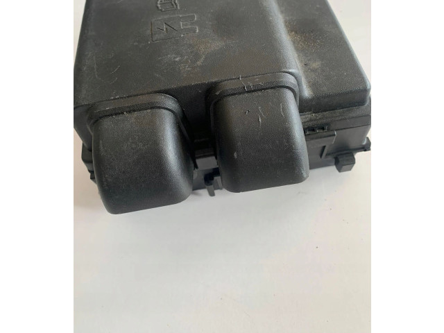   Pojistková skříňka H1BT-14D068-AG   Ford Fiesta 2011