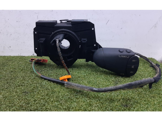 Подрулевой шлейф SRS 7700419913 Renault Clio II