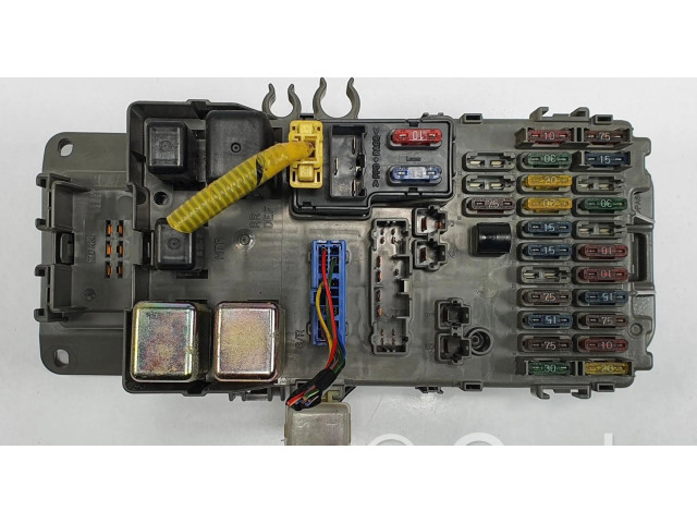 Блок предохранителей  38210-ST3-E01   Honda Prelude    