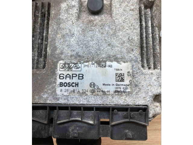 Блок управления двигателем Блок управления 3M6112A650AB, 0281011534 Mazda 3 I