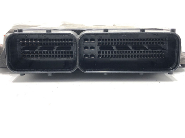 Блок управления двигателем Блок управления Fiat Linea