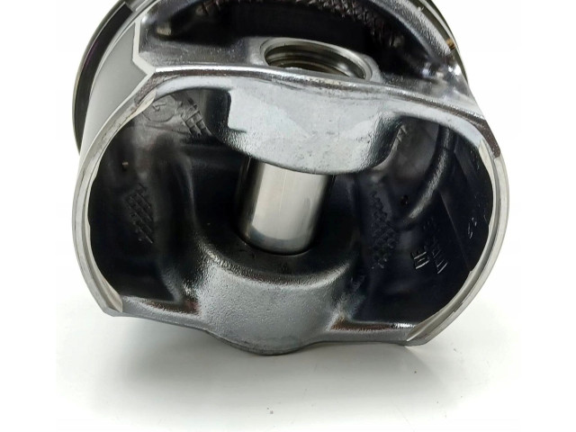  Поршень  03H107066J  Volkswagen PASSAT B6  