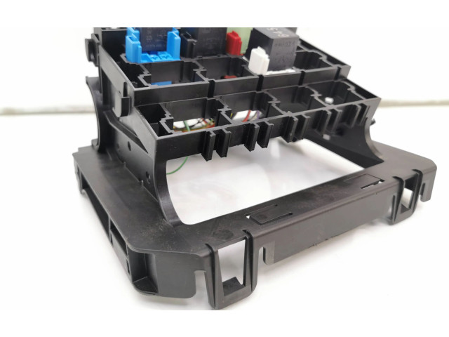 Блок предохранителей 6C0907371, 4H0951253 Skoda Fabia Mk3 (NJ)