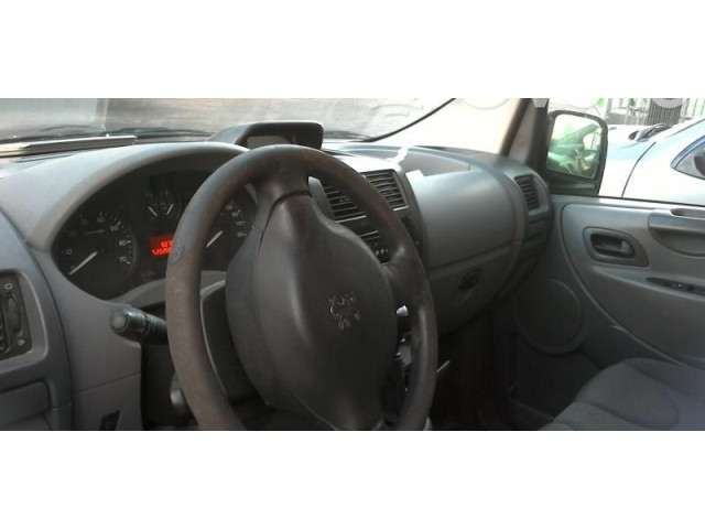 Вентилятор печки    1613566380   Peugeot Expert