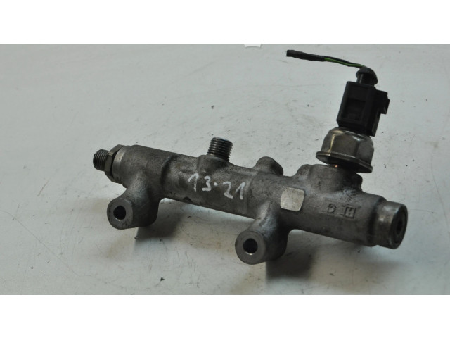 Vstřikovací lišta 059130089BT, 05A906051 Volkswagen Touareg II CRCA