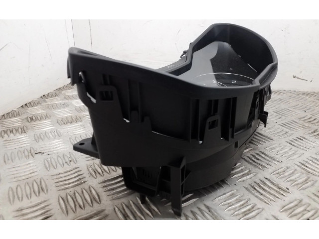 Панель приборов 3V0920941A   Skoda Superb B8 (3V)       