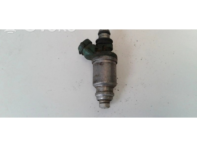 Vstřikovač 2325074100 Toyota RAV 4 (XA10) pro benzínový motor 2.2