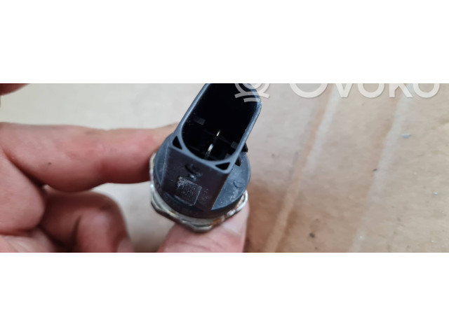 Топливная рампа 06J906054J Audi Q3 F3 для двигателя DSN