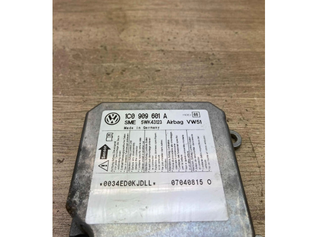 Блок подушек безопасности 1C0909601A, 5WK43123 Skoda Fabia Mk1 (6Y)