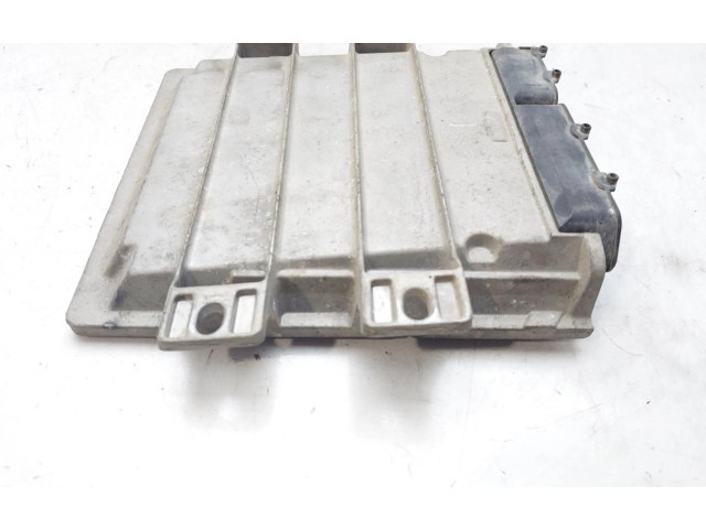 Блок управления двигателем Блок управления NNN100743 MG ZS