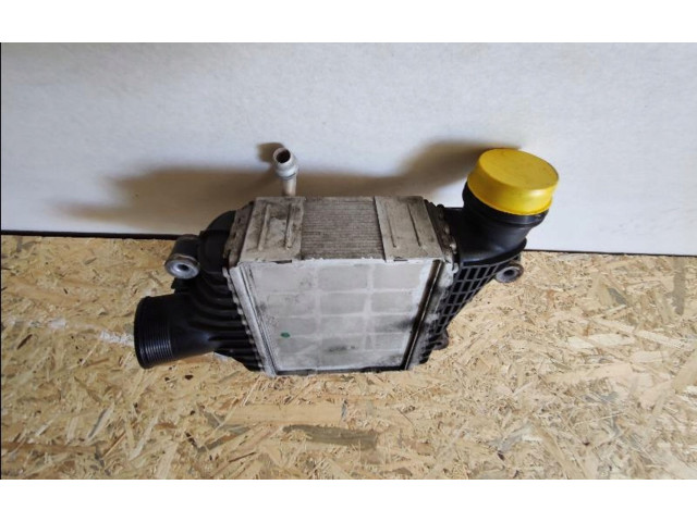 Интеркулер GX736K775AD Land Rover Range Rover Velar