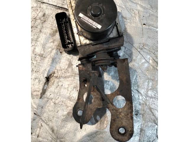 Блок АБС 1K0614117AC Volkswagen Caddy 2004 - 2010 года