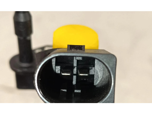 Форсунка 0986435 Jeep Grand Cherokee (WK) для дизельного двигателя 3