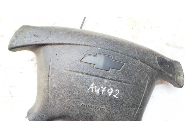Подушка безопасности водителя    Chevrolet Tacuma