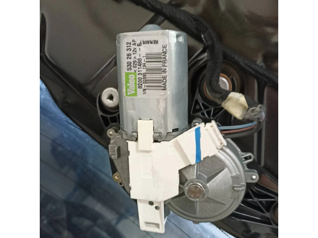 Моторчик заднего дворника 820031486 Renault Clio III