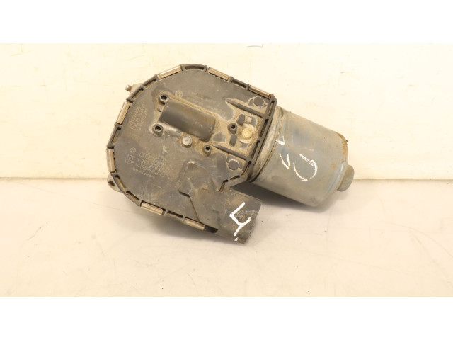 Моторчик дворников     Volkswagen Caddy