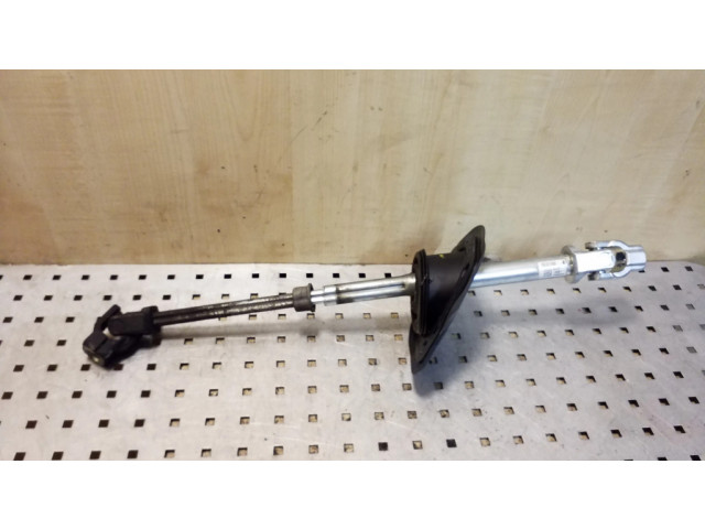 Крестовидная связь оси рулевого колеса