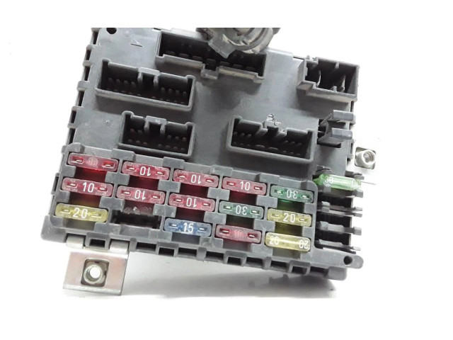 Pojistková skříňka 7755601 Fiat Punto (176)