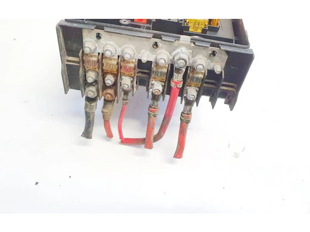 Блок предохранителей 1K0937125, 0-1718307-1 Volkswagen Golf Plus